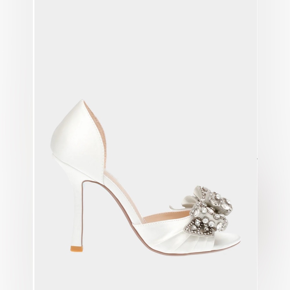 Betsey Johnson Ivory Heels with Silver Bow Embellishments